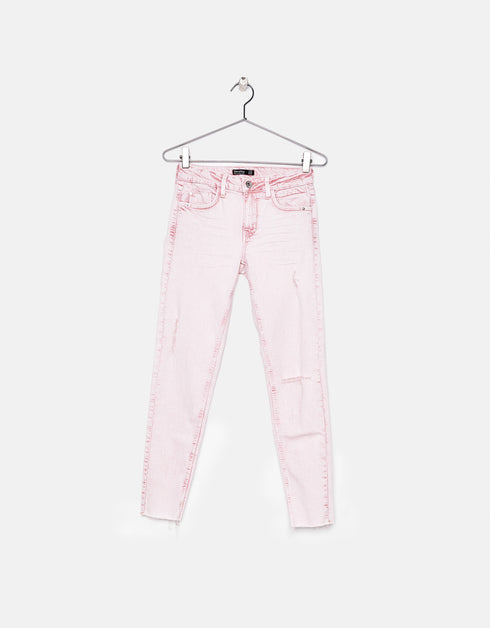 Low waist ripped jeans