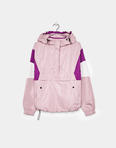 Jacket with pouch pocket