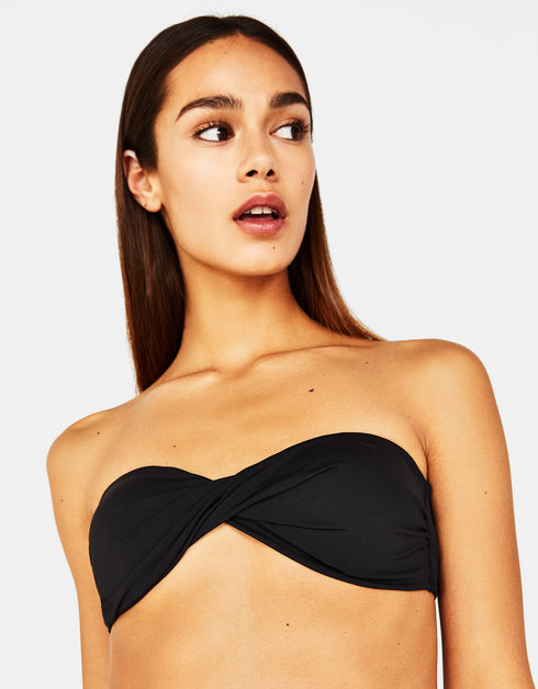 Plain-coloured bandeau bikini top