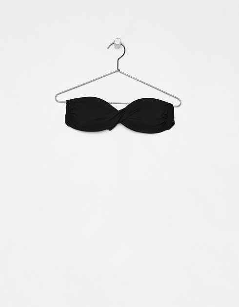 Plain-coloured bandeau bikini top