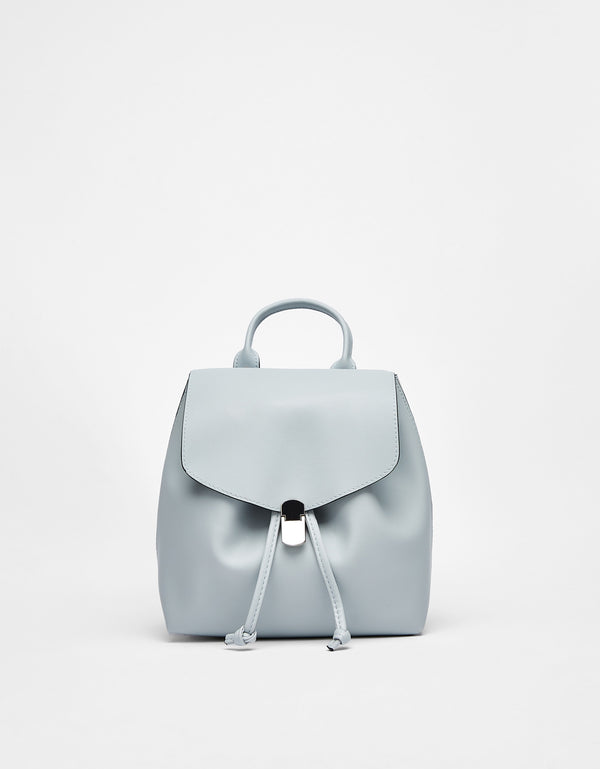 Video only, autoplay, demo products